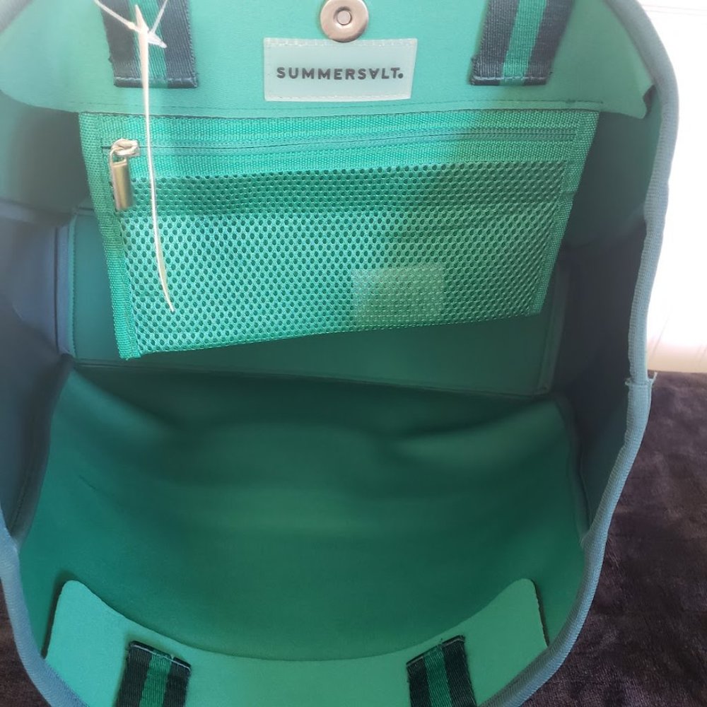 Summersalt Dual-Tone Green Tote - Picture 2 of 6